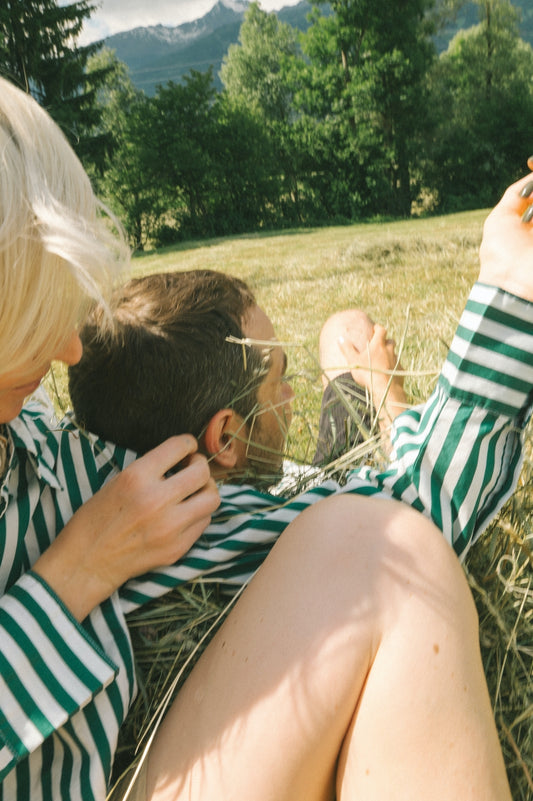 Long-distance relationships: Are they hard?